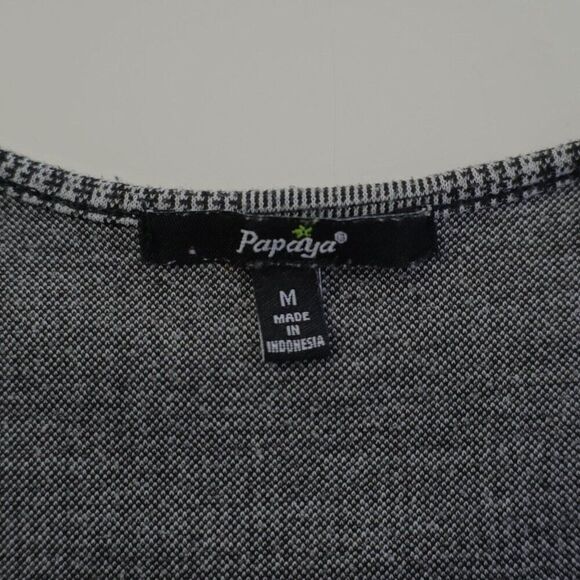 Papaya Medium Glen Plaid Boat Neck Short Sleeve Gray Medium Dress - Picture 6 of 6